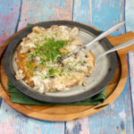 Deruny – im Ofen gebackene Kartoffelpfannkuchen mit Pilzen