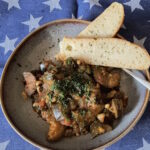 Augenbohnencurry mit Auberginen und Dill von Meera Sodha