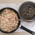Hähnchen mit Perlgraupen und Rhabarber