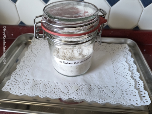 glutenfreie Mehlmischung in Schnappdeckelglas